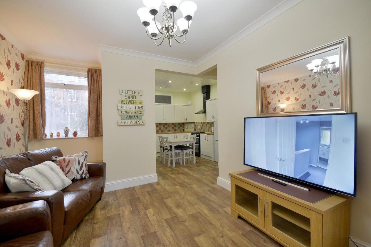 Spacious Modern Ground Floor Apartment, For Up To 6 Guests Scarborough Exterior foto
