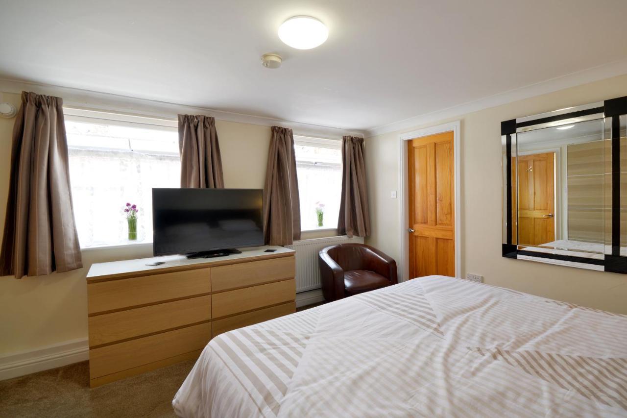 Spacious Modern Ground Floor Apartment, For Up To 6 Guests Scarborough Exterior foto